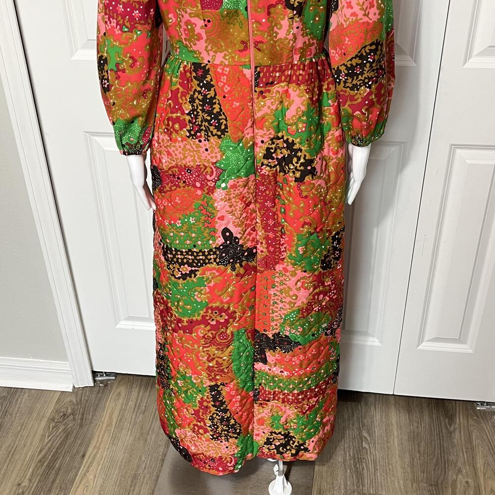 Vintage Sears House Dress At Home Wear USA Quilted Floral Maxi Mock Neck 60s 70s - Picture 9 of 16